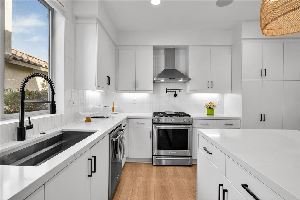 Whisper Rock Rental - Rates