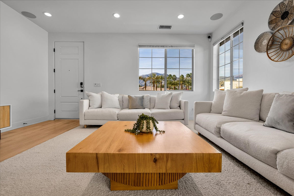 Whisper Rock Rental - Rates