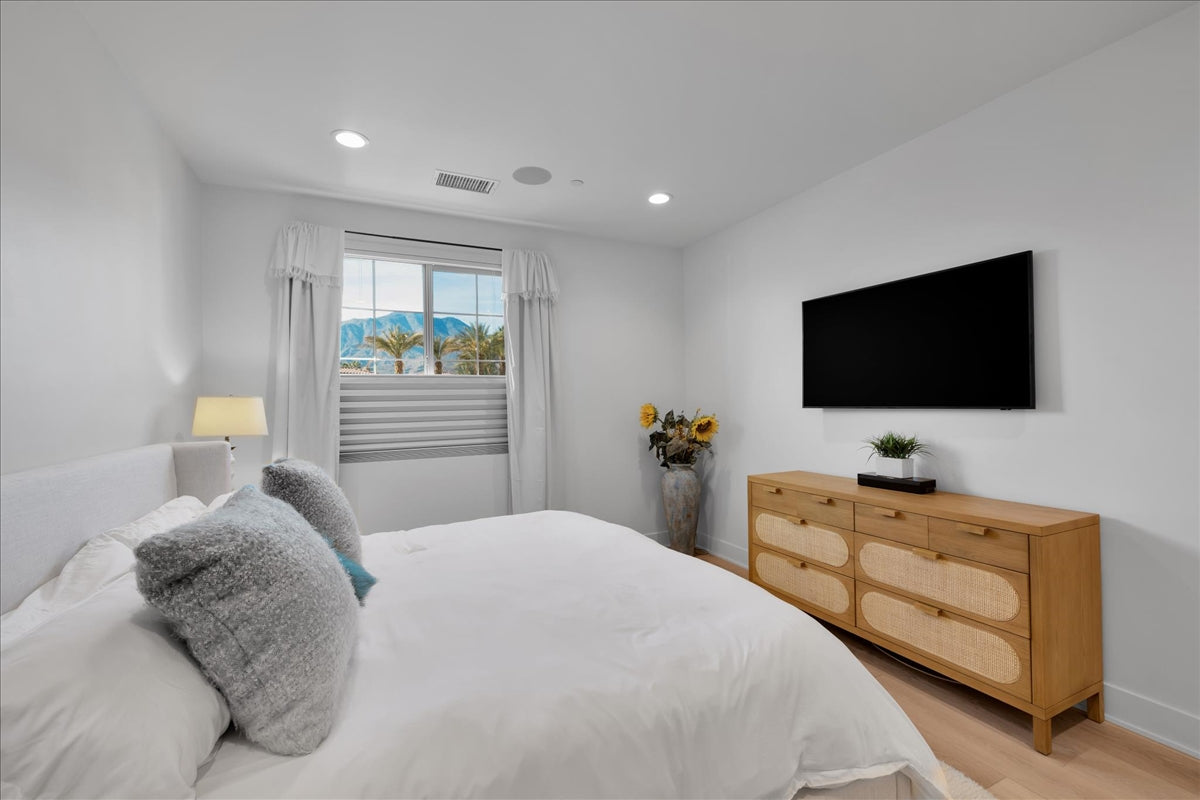 Whisper Rock Rental - Rates